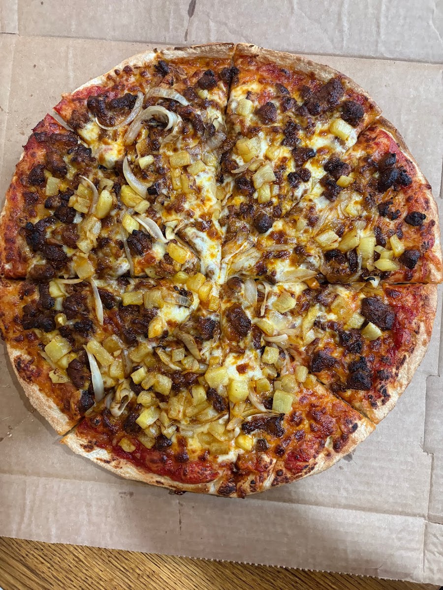 Tomato City Pizza Photos 2